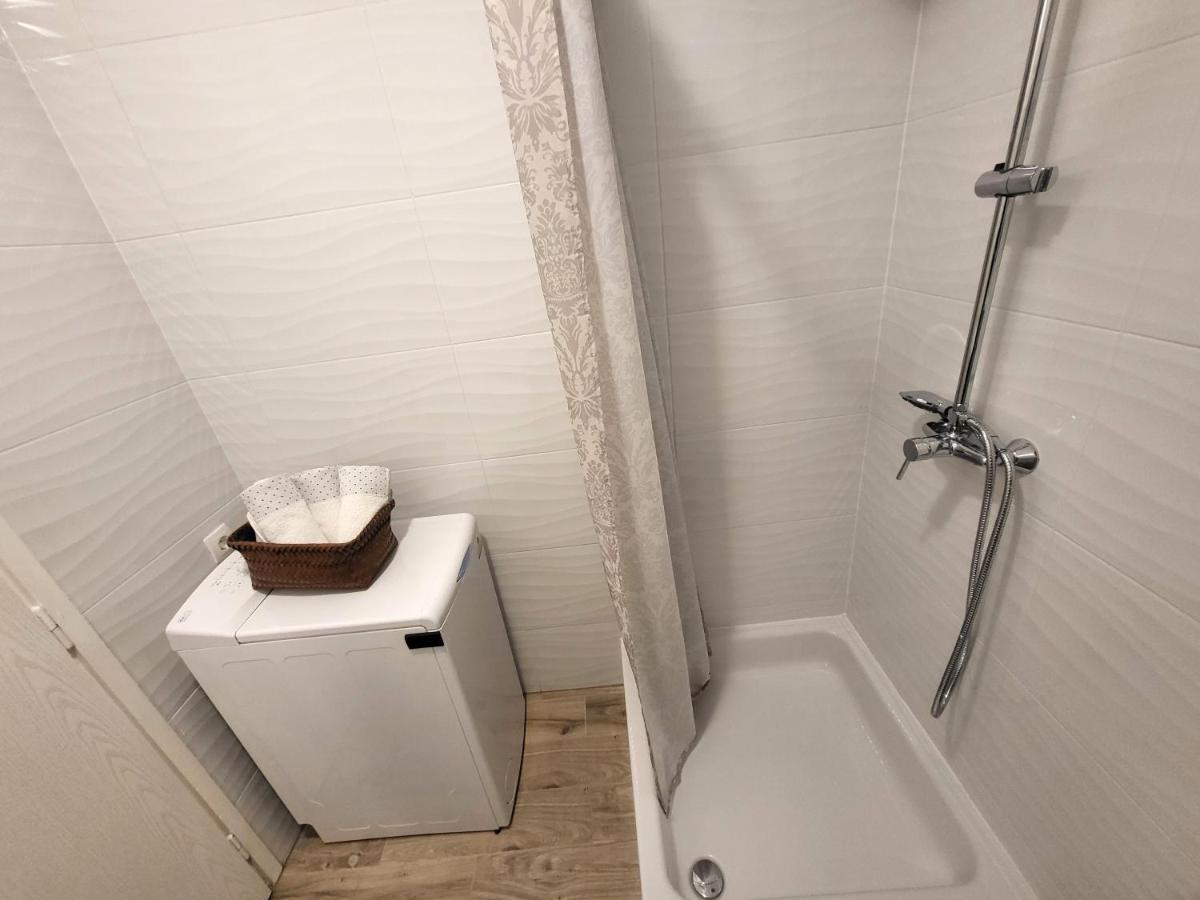 Mali Apartman U Centru Makarska Ngoại thất bức ảnh