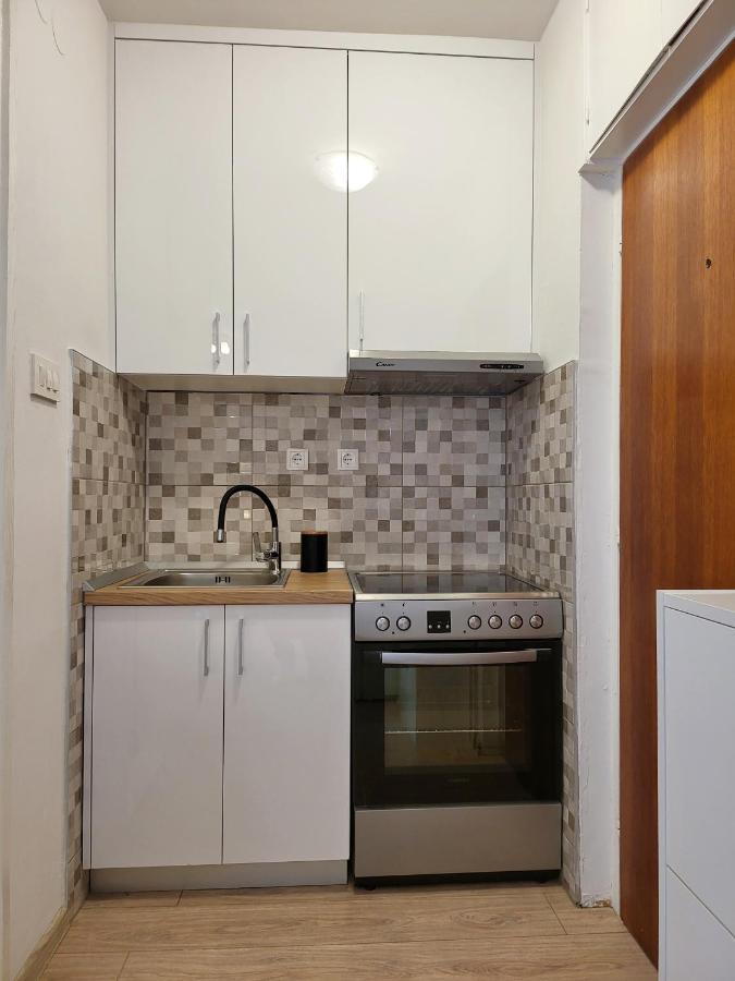 Mali Apartman U Centru Makarska Ngoại thất bức ảnh